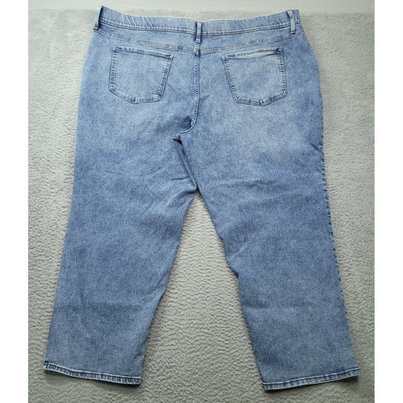 Terra & Sky Women's 4X (28W-30W) Plus High Rise Pull On Straight Jeans NWT Light - Picture 3 of 8